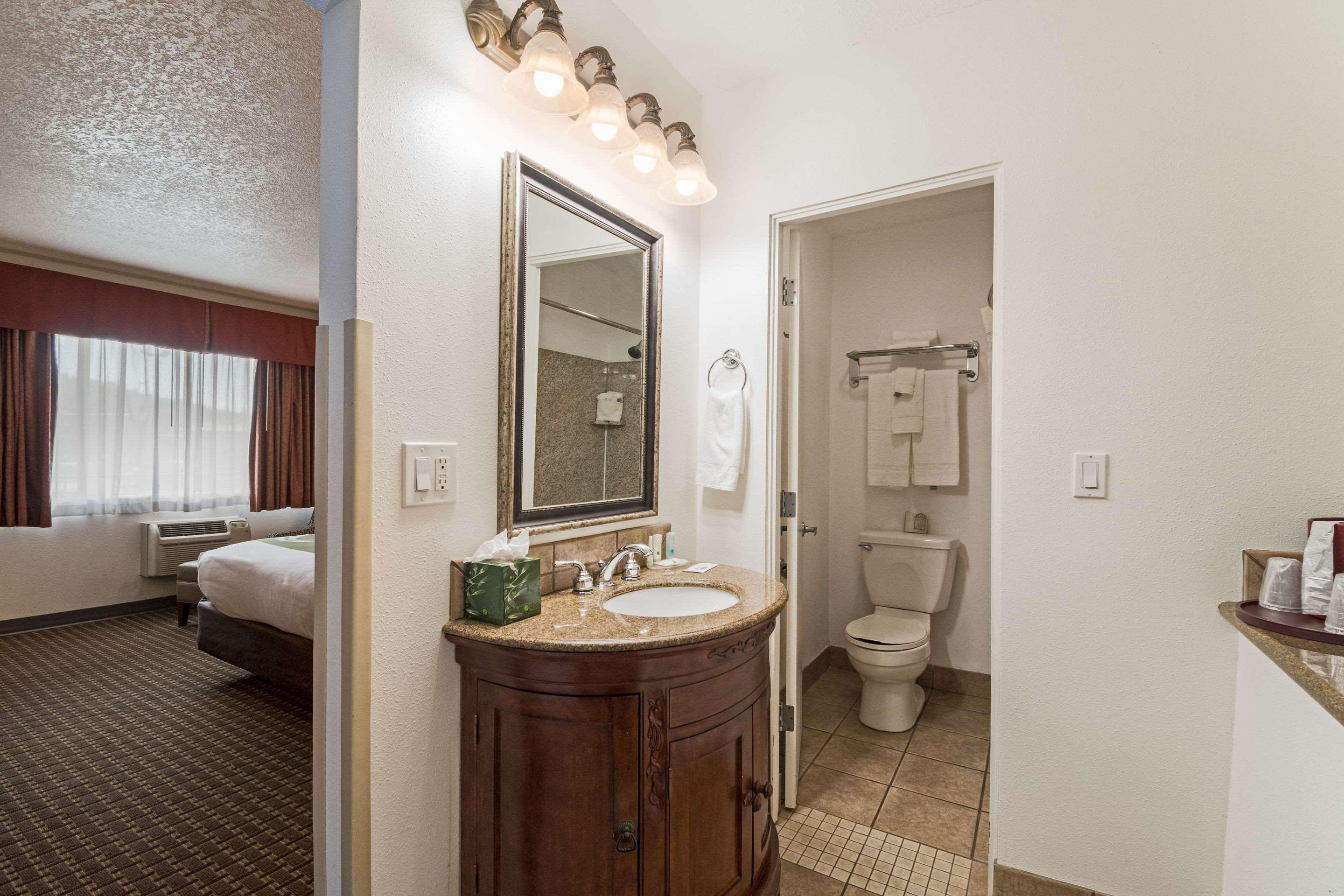 Quality Inn & Suites Airport Portland Eksteriør bilde